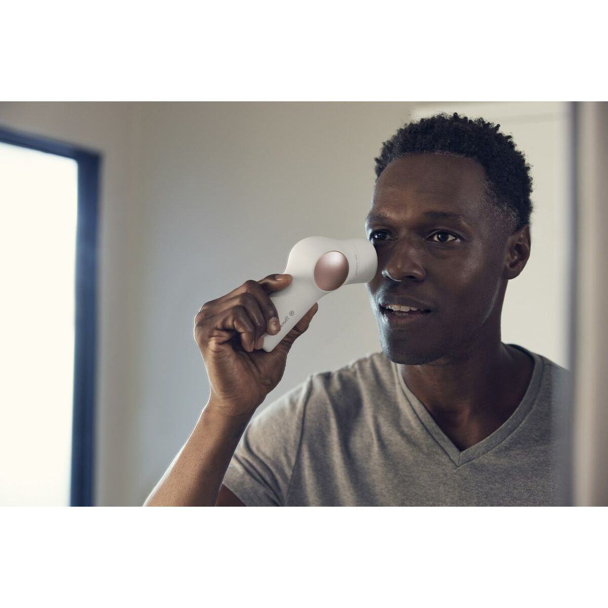 V6H9ADDD3CA495F15BD3E05FCE4C54C1A8BR4939010P10