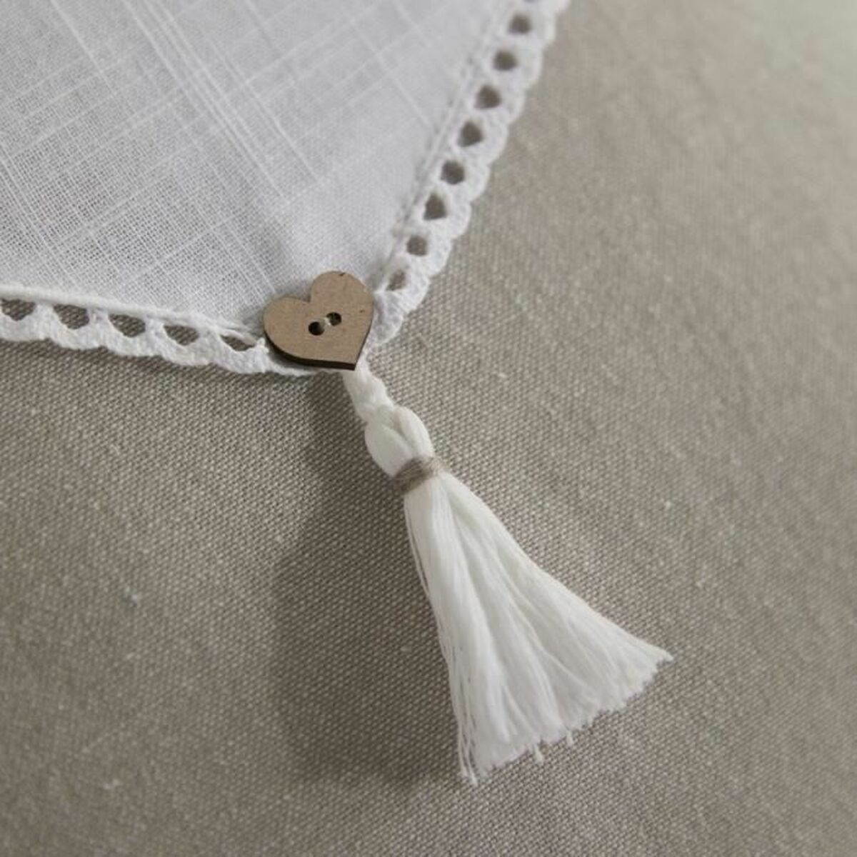 V7H10FBF53704722E3CEF47525E37907A58R6235057P3