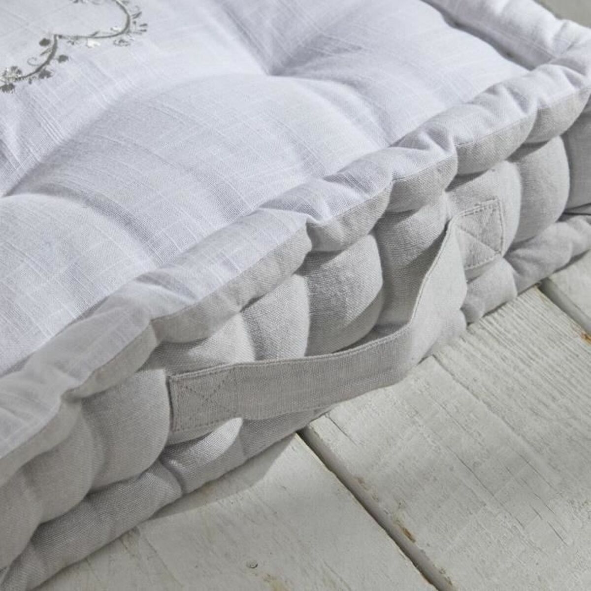 V5HCC1C03C0995ADE53938DA24EE019A025R7024599P4