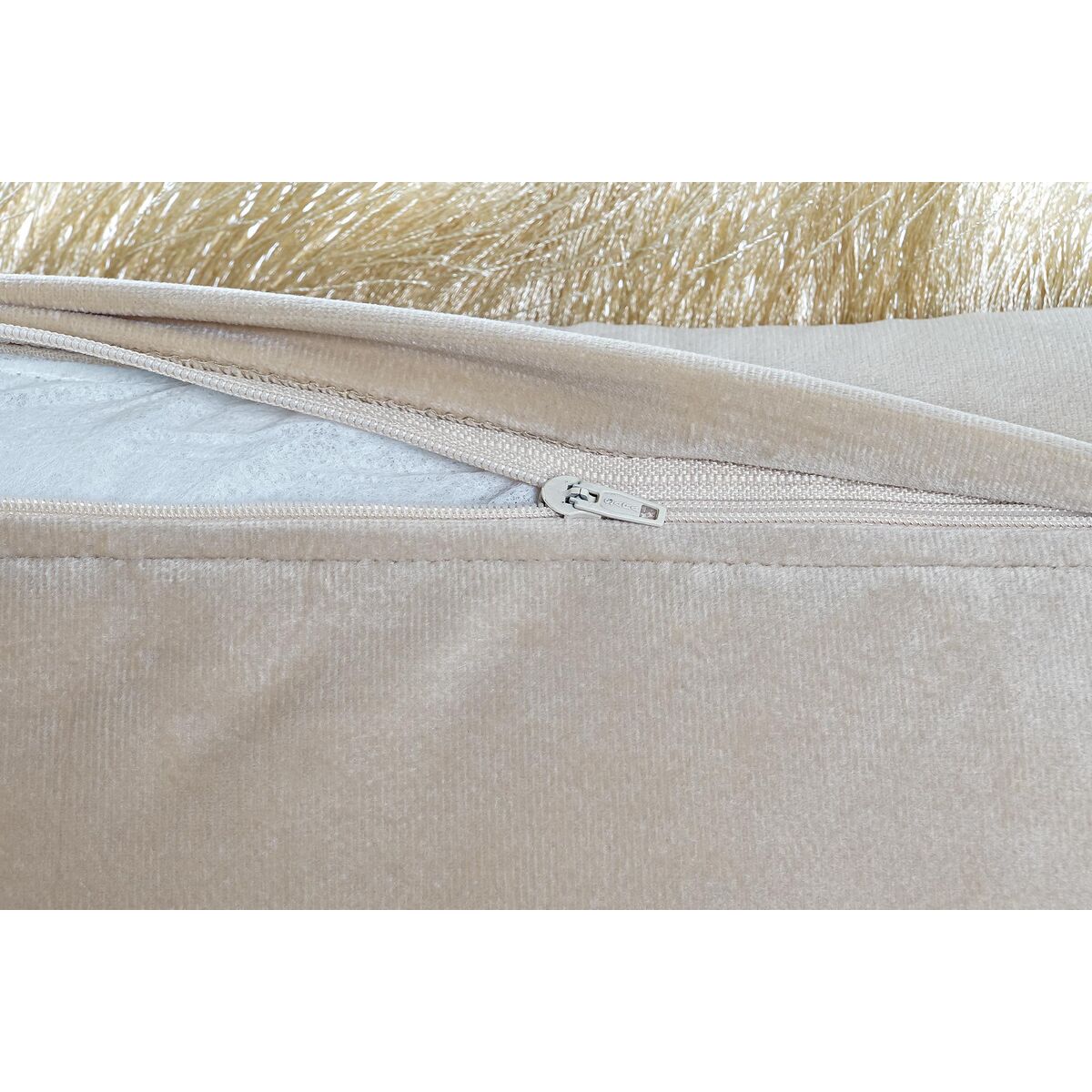 V9H92F3A8BA026A96C6D082A66CFB679CCBR6377898P2