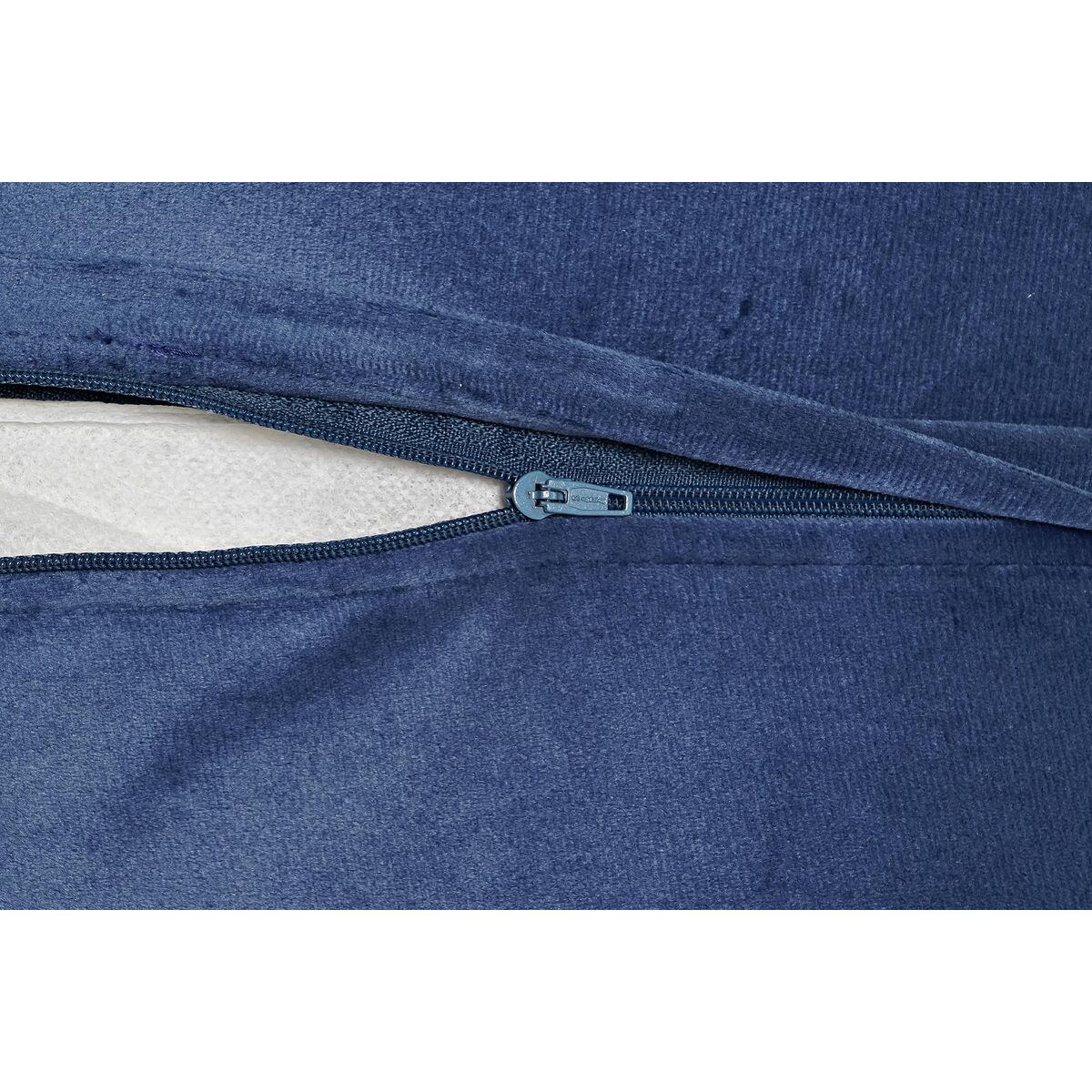 V11H7AEC7155F64D7606D6FAA858D9442E37R6378986P2