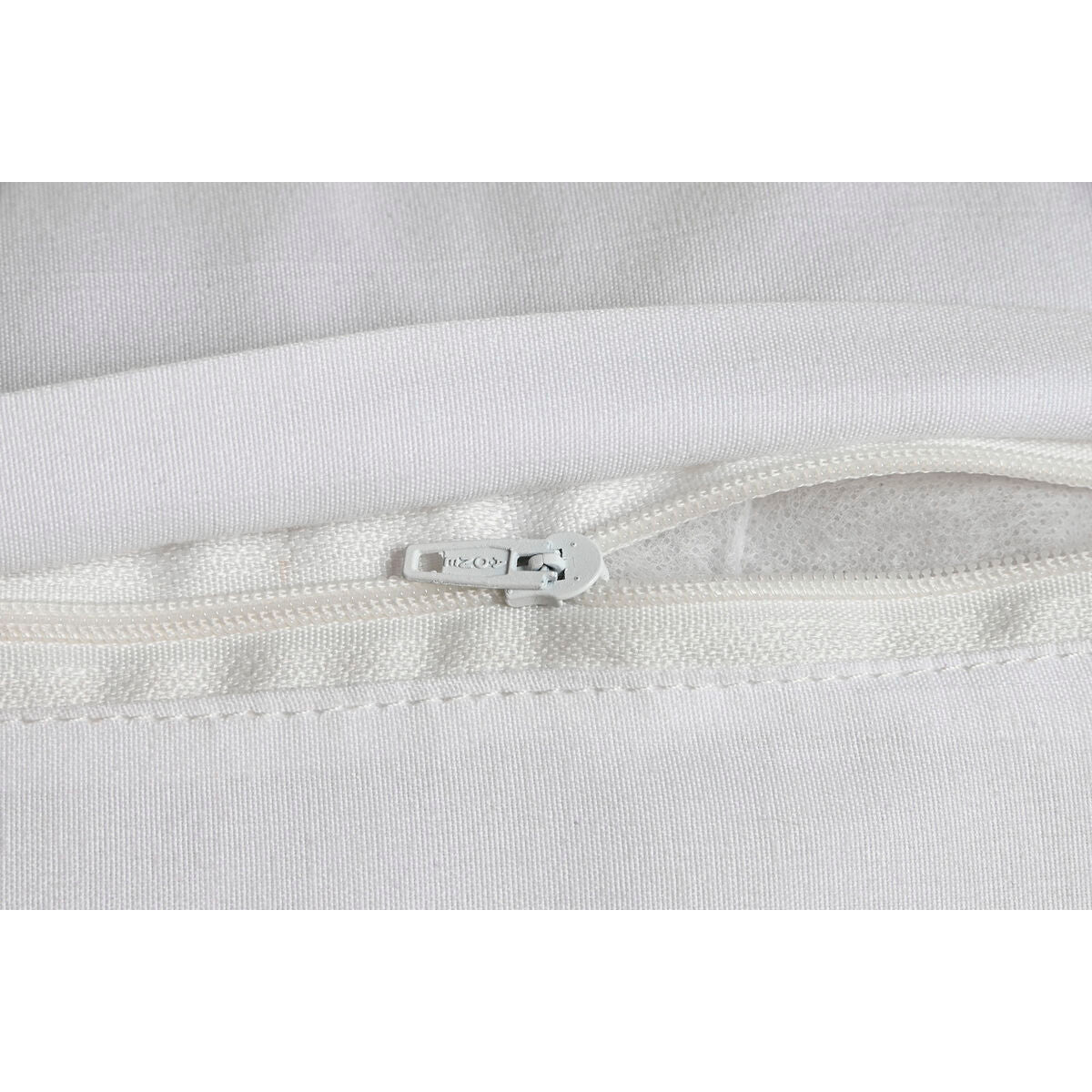 V10H7E07823BAED4B0D576FC2BAB84C580B0R6380960P4