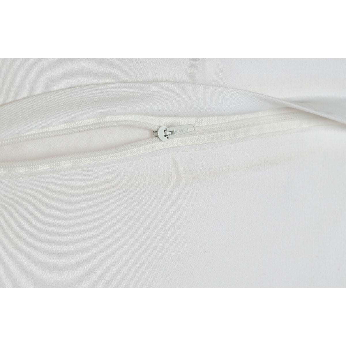 V8HEA37F7902BE367CA88E2EB6F66D02E27R6378382P4