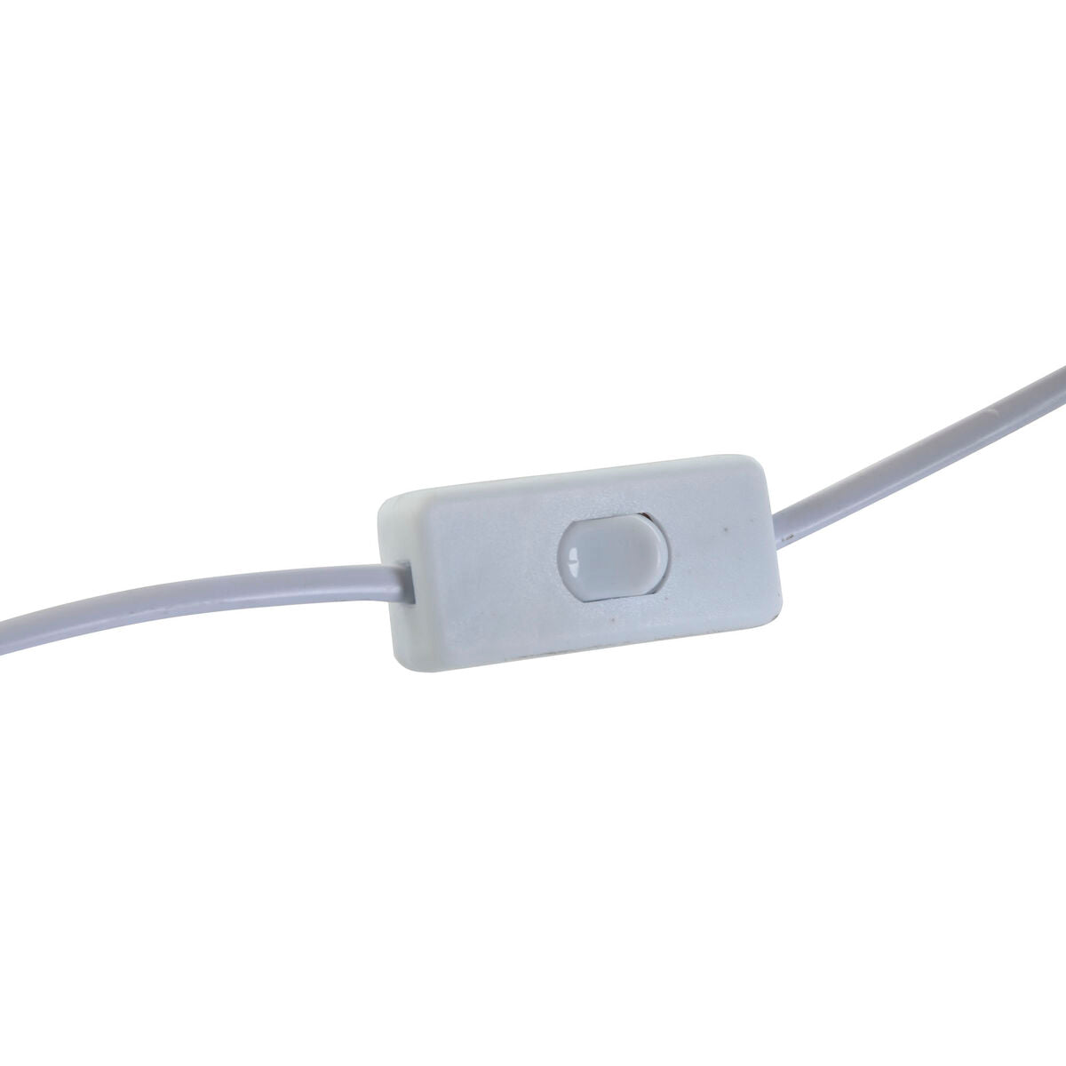 V8HE44DBC8BC17A9B641B581918EFE0439ER6384265P3