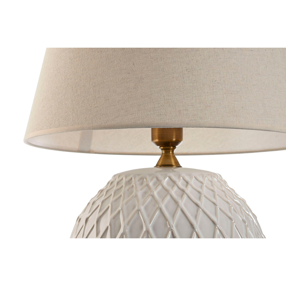 V6H71760F1AFBEA22DFDB4CD51440E57F65R6861637P3