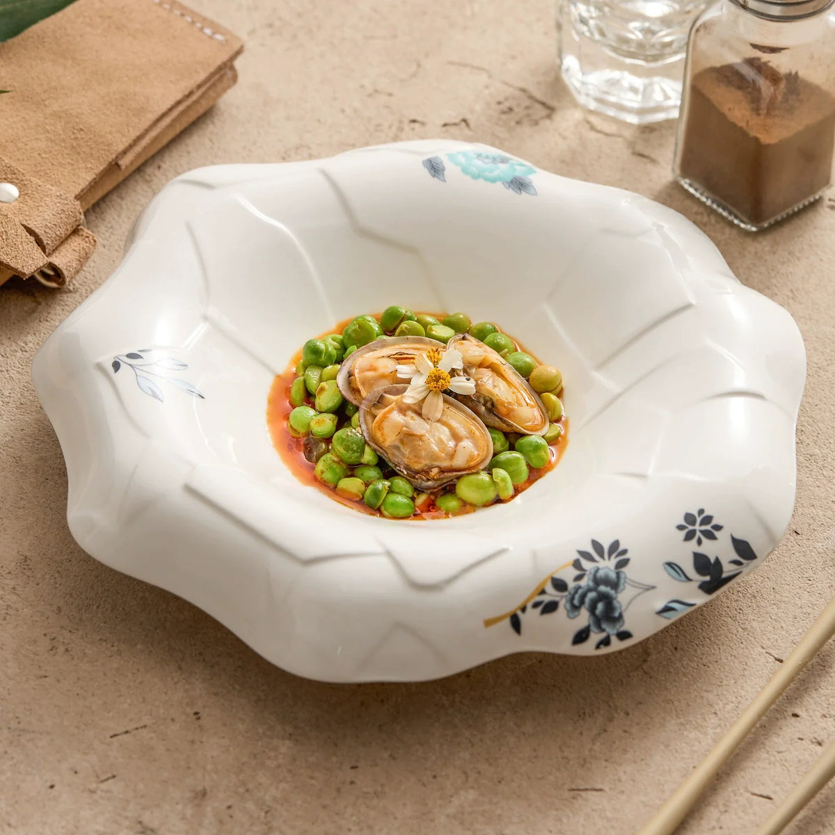 GOSEUNG Bloomflow Porcelain Bowl — Cracked Texture Floral Rim Collection-0